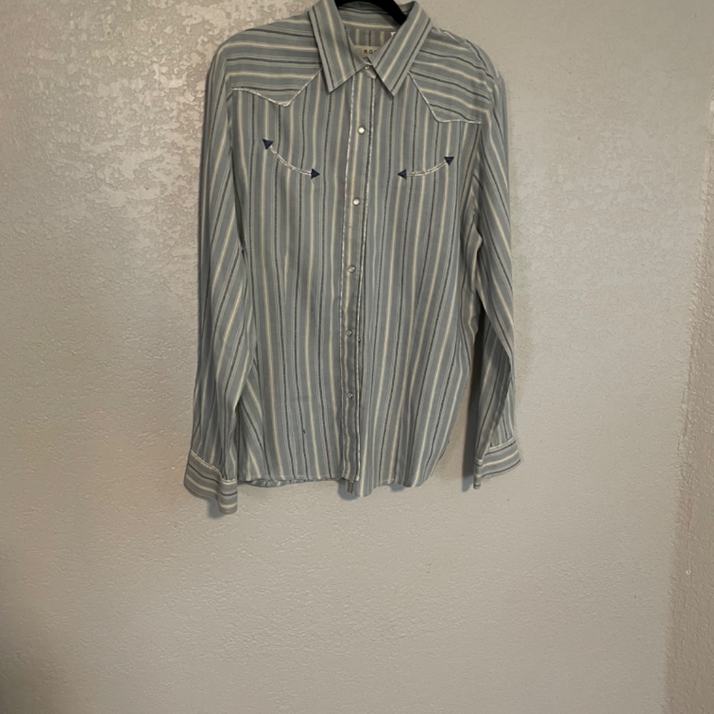 Button Down Roper Shirt - Picture 3 of 4